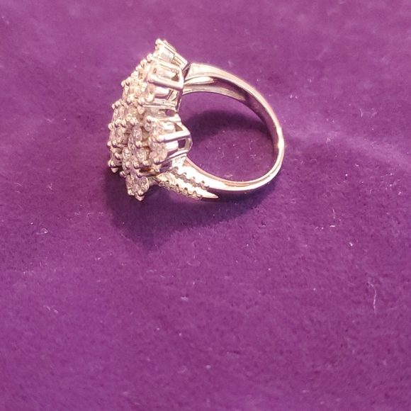 JTV Sterling Silver Ring - Picture 4 of 4